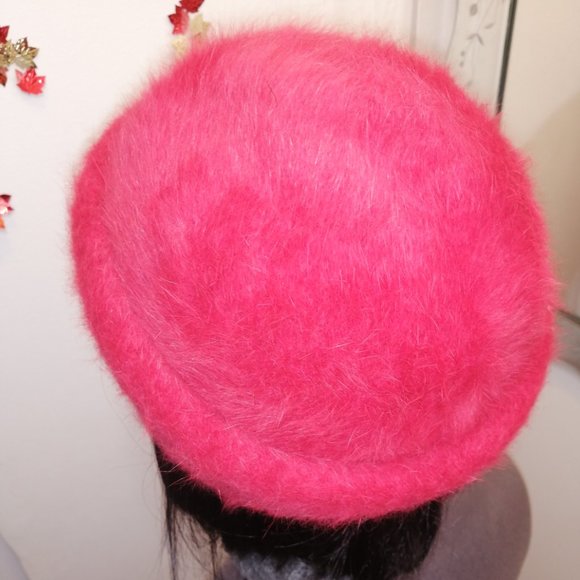 VTG Rabbit's fur hat - Picture 2 of 3